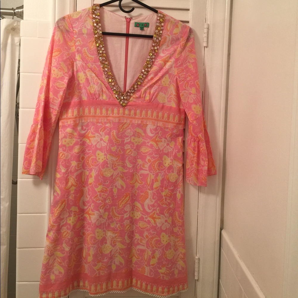 Beautiful cotton dress with beaded details