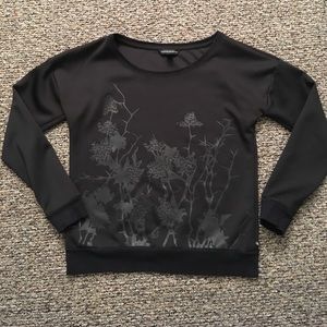 Rock & Republic Graphic Black Pullover