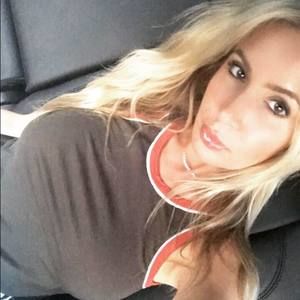 Meet your Posher, Raylene