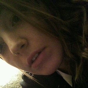 Meet your Posher, Dana