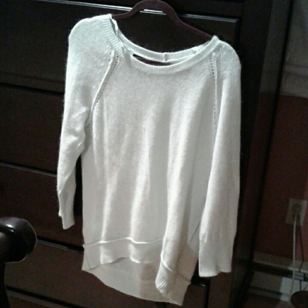 Angora sweater EUC longer in back light green