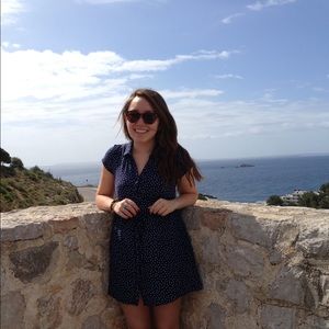 Meet your Posher, Steph