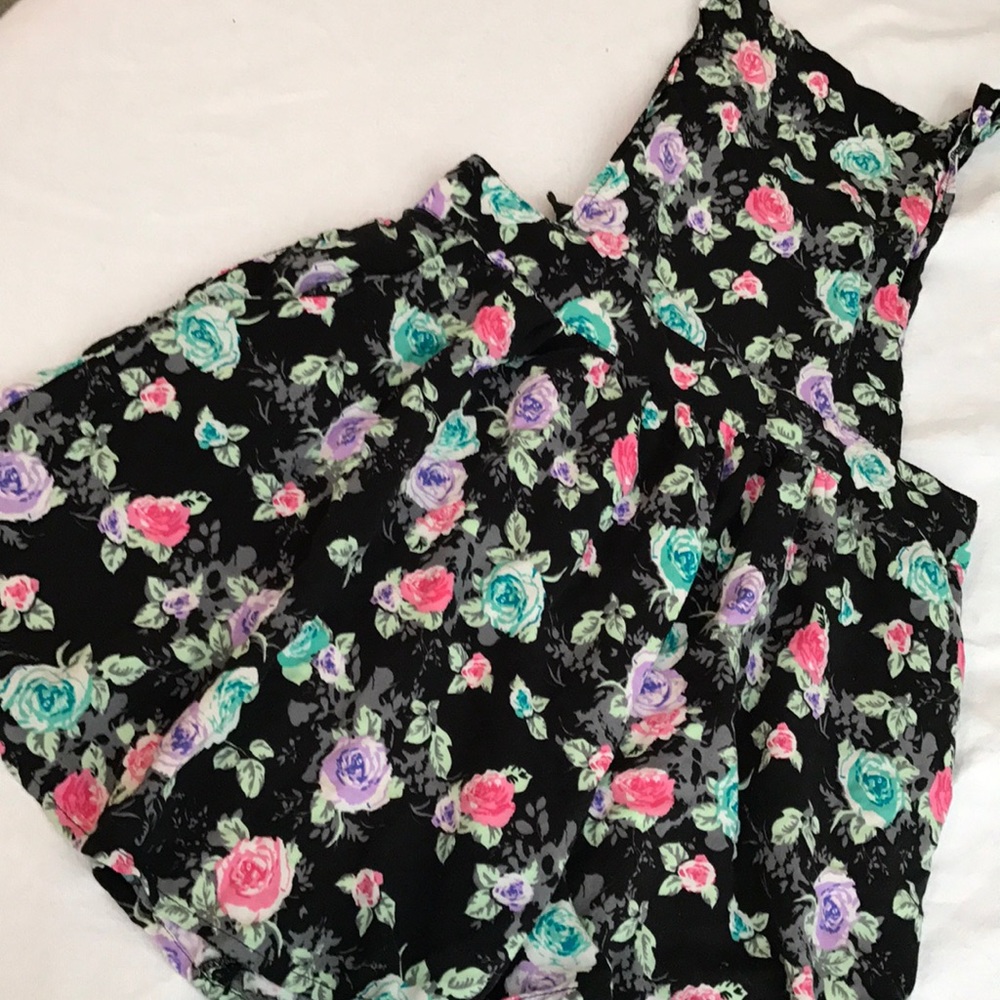 Mini flower dress