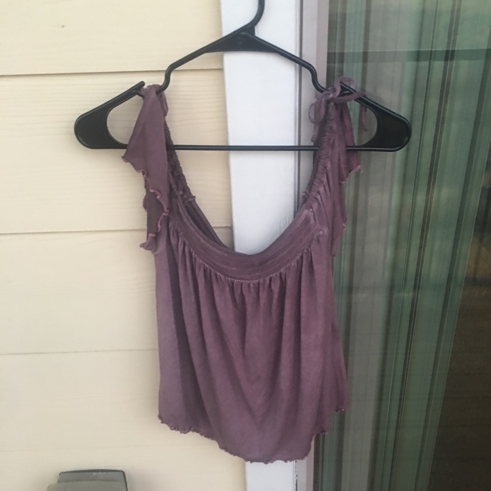 An off the shoulder mauve top!!🌺