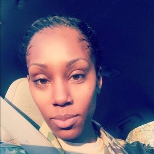 Meet your Posher, Tiffany