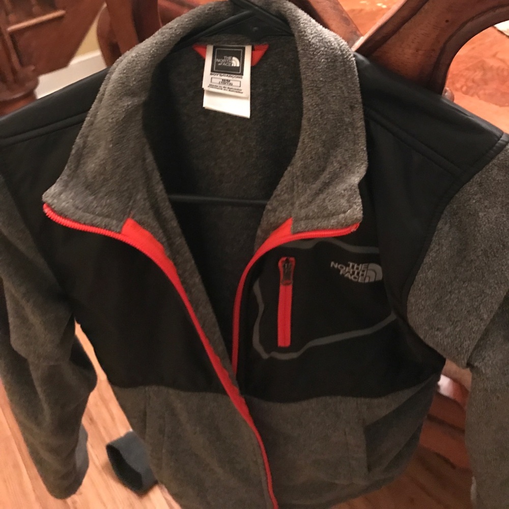 Thin north face zippered fleece.