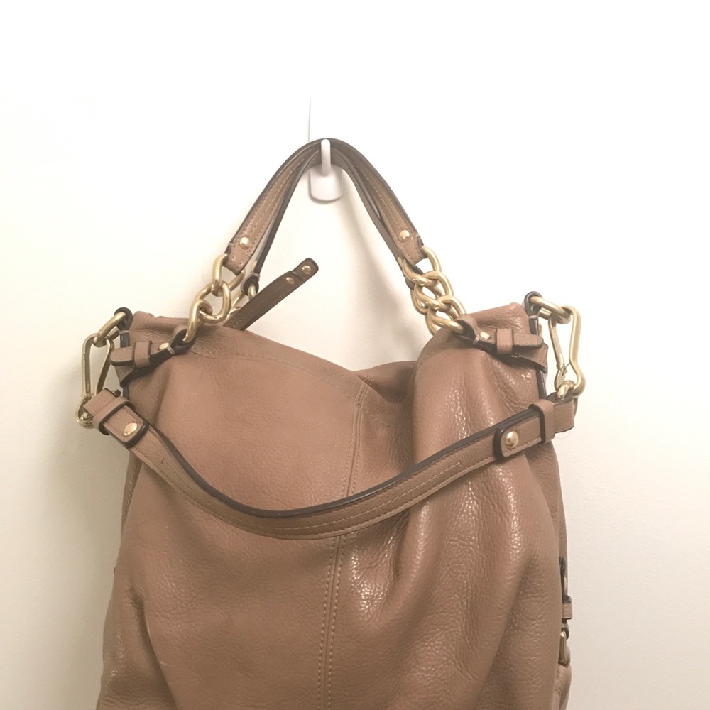 Authentic Coach Leather Brooke Hobo.