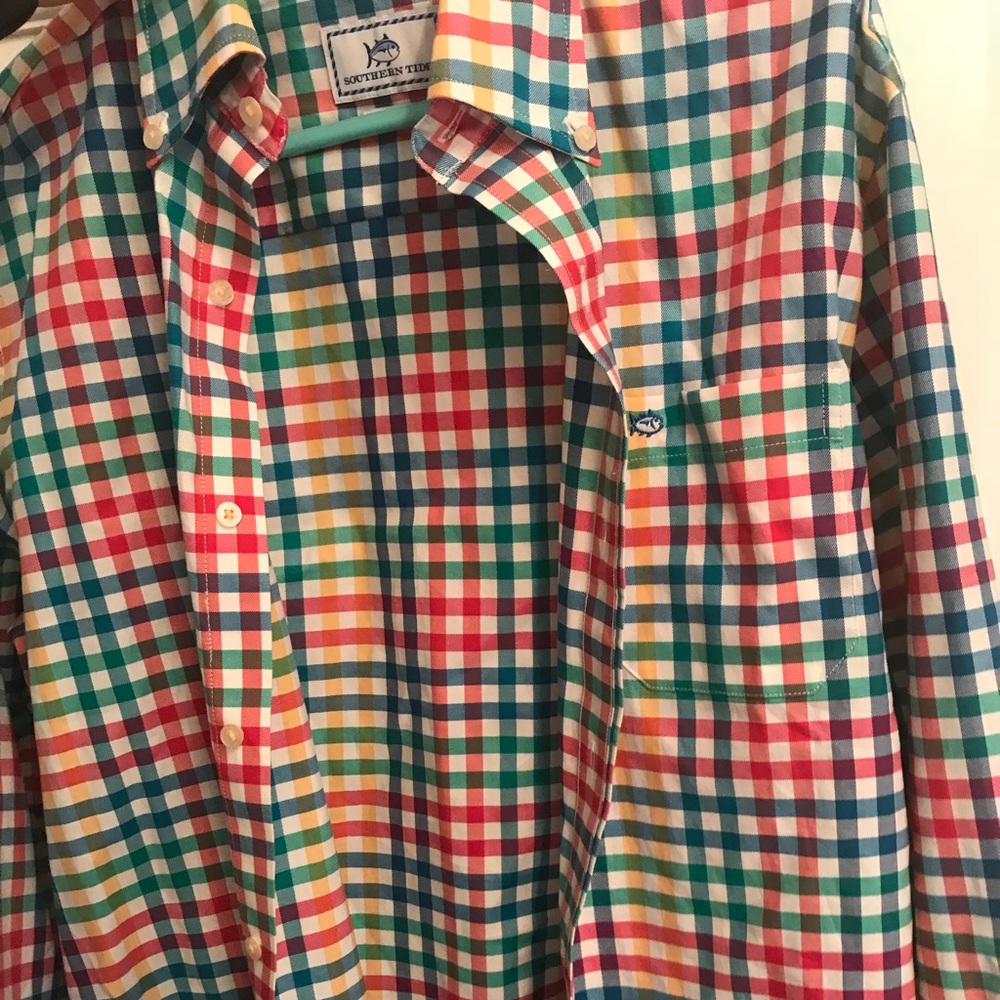 Southern Tide Button Down
