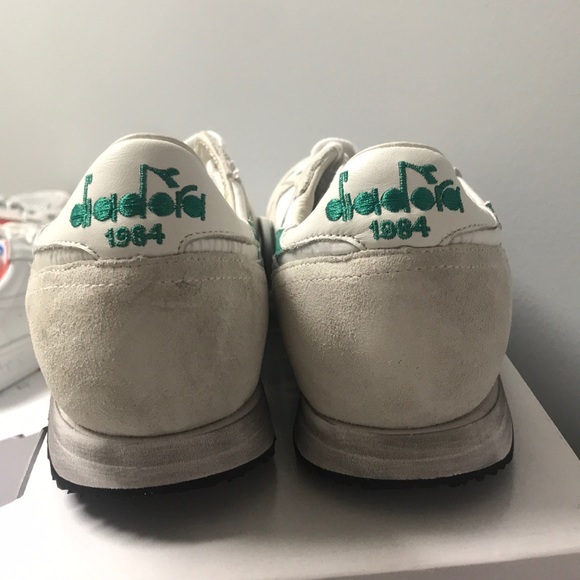 Trident NY S.W - Picture 4 of 4