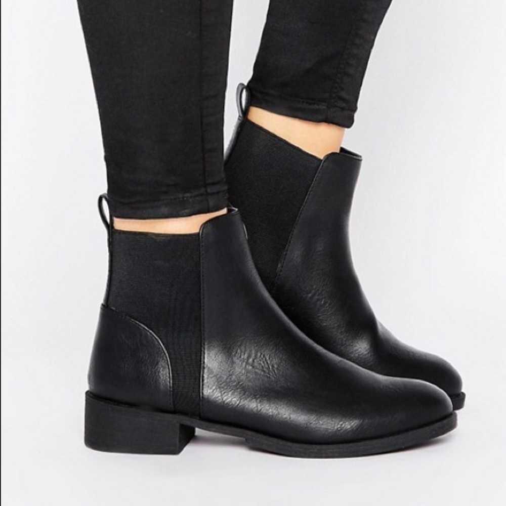 ASOS Chelsea Boot