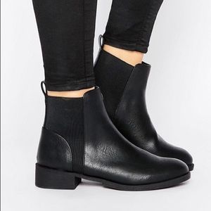 ASOS Chelsea Boot