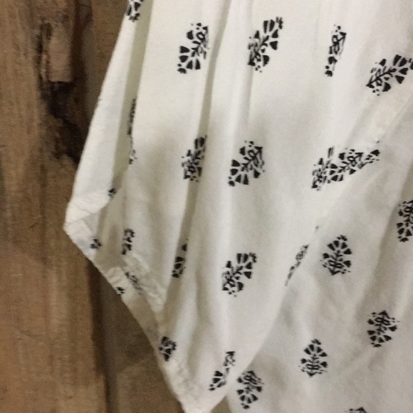 Blouse - Picture 3 of 3