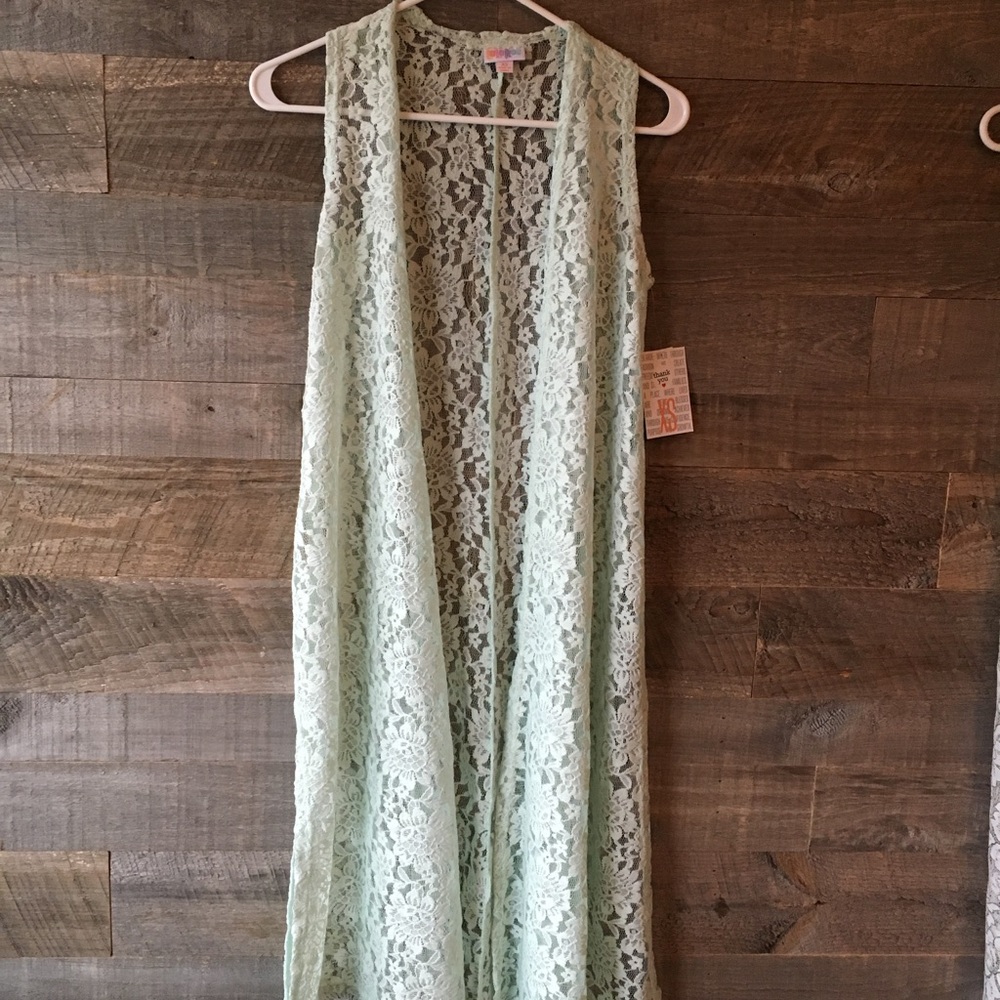 LuLaRoe XS Light Mint Green Lace Joy BNWT!!