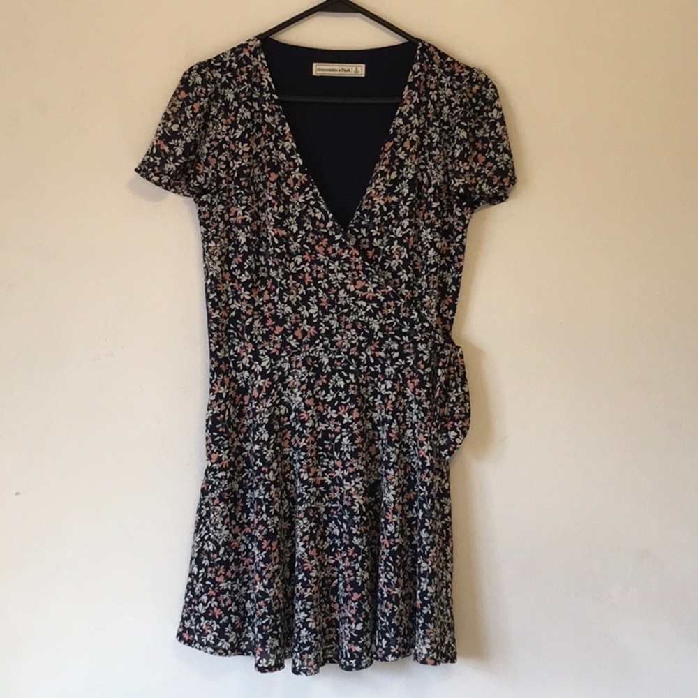 Abercrombie & Fitch Navy Floral Wrap Dress