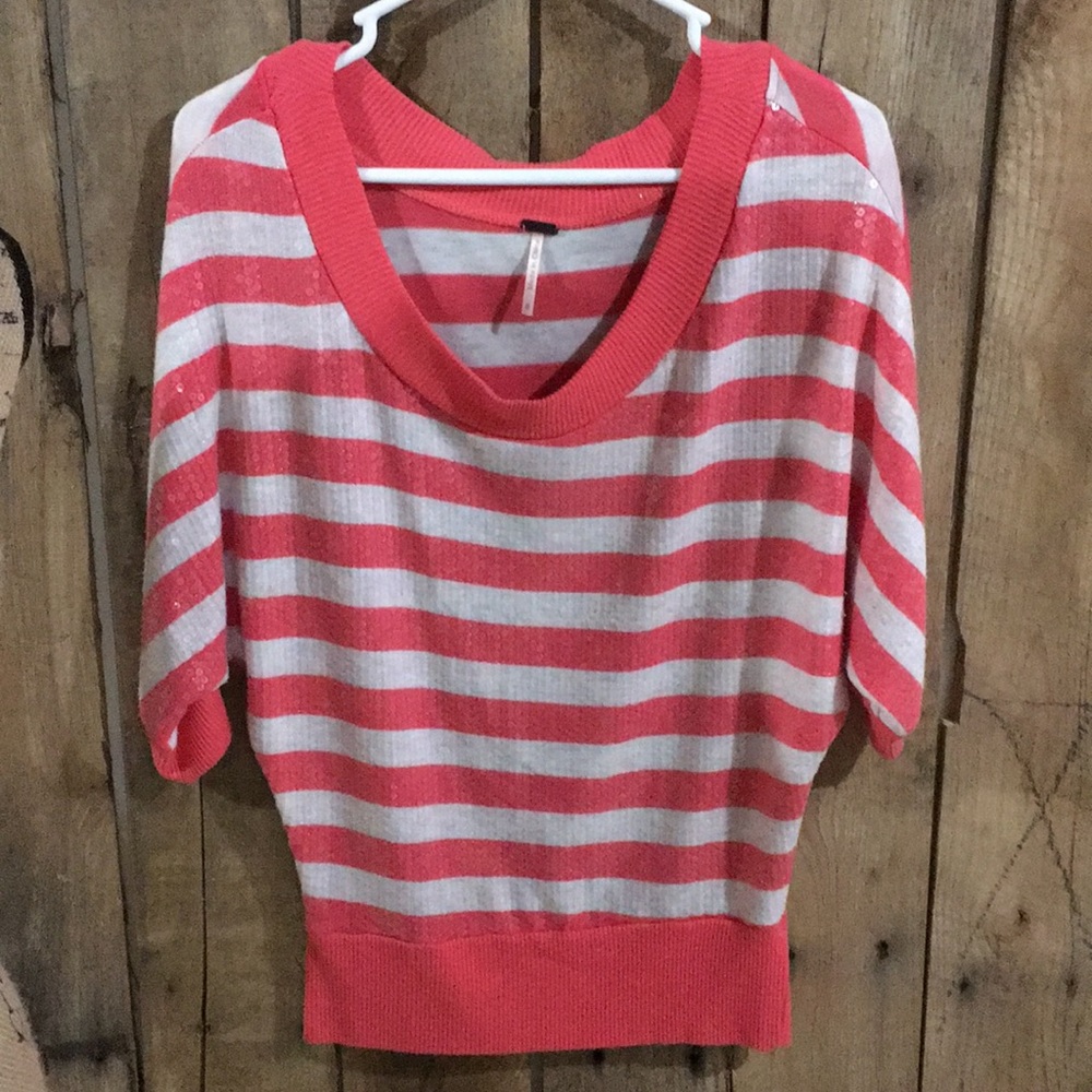 Sweater, cute as can be !