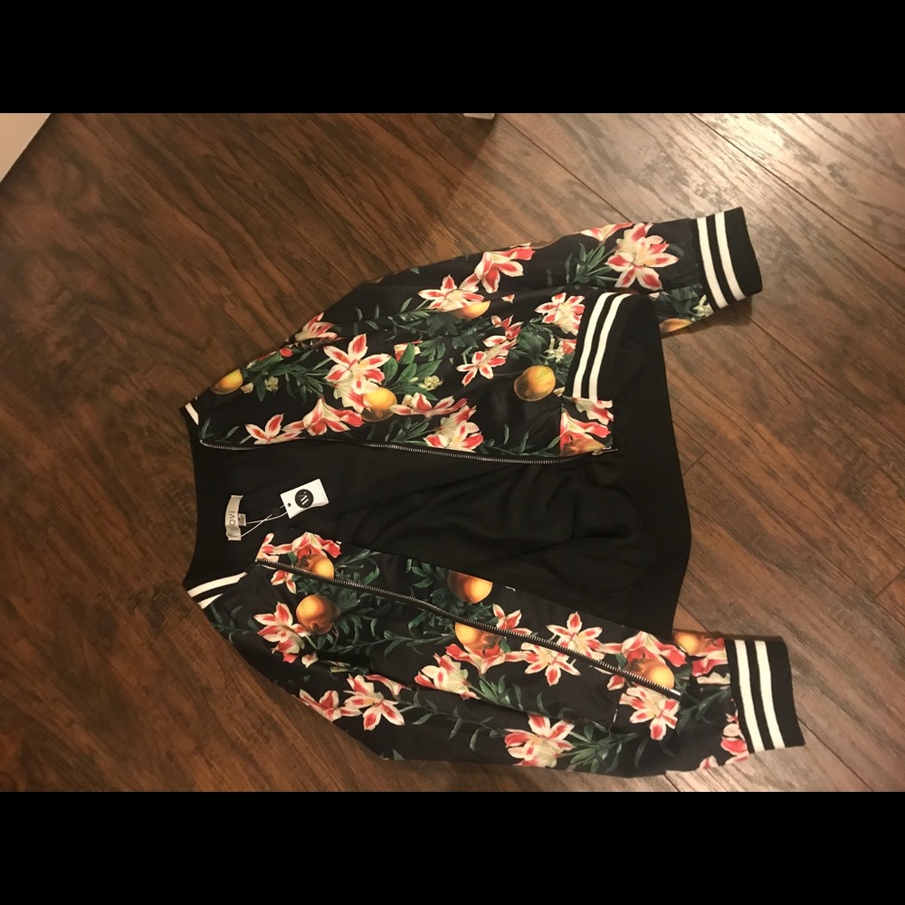 Ovi nwt jacket medium