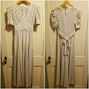 White Vintage Floral Dress