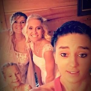 Meet your Posher, Debbie