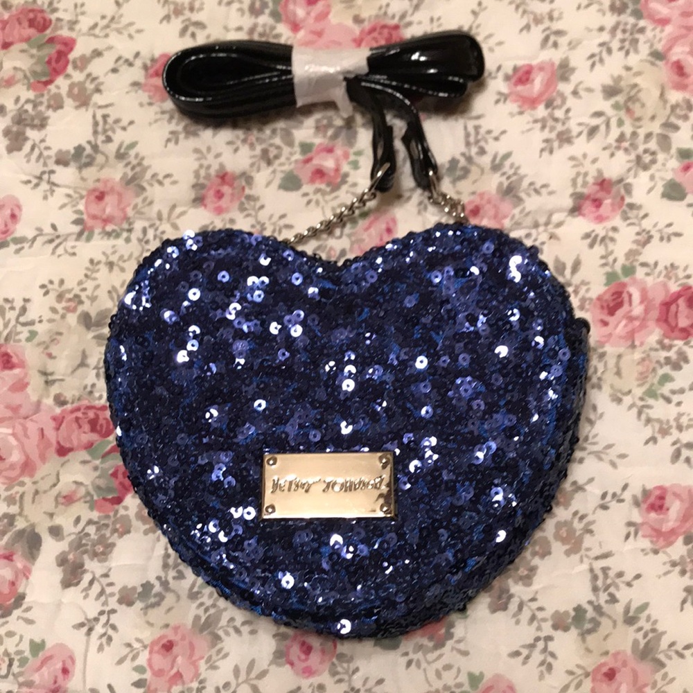 Super Cute Betsey Johnson Bag!