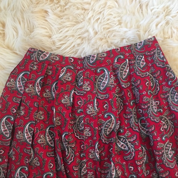 Vintage High Waisted Pleated Paisley Skirt - Picture 3 of 4