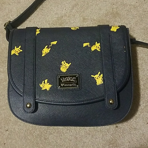 loungefly pikachu purse