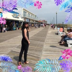 Meet your Posher, Julia