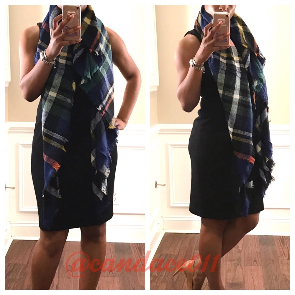 Blanket Scarf (Blue & Green) - Picture 3 of 4