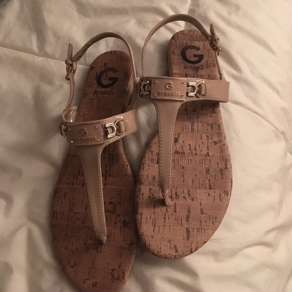 Guess nude sandals