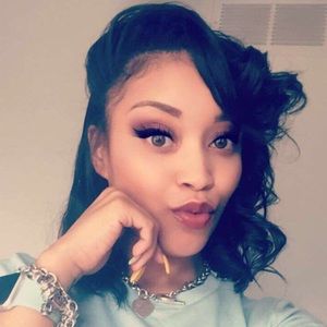 Meet your Posher, Ishaya