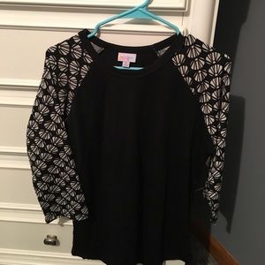 LulaRoe Randy Size Medium Black Shell print