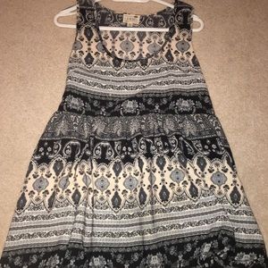 Babydoll dress with lace trim