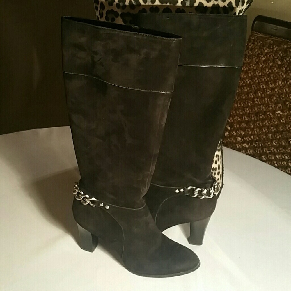 Tall black Tahari Boots