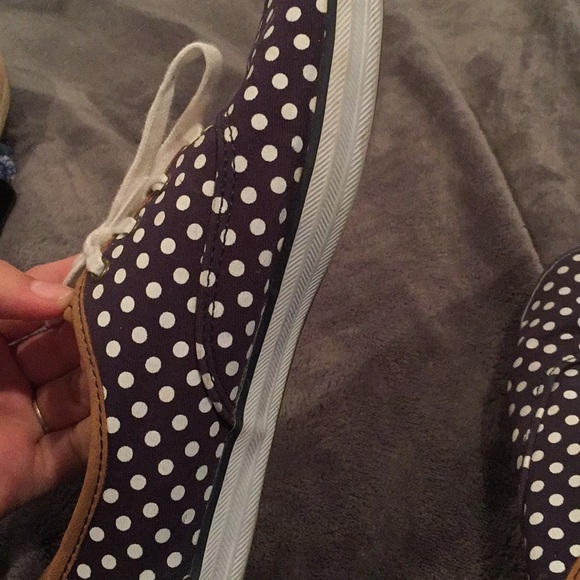 Keds - Picture 2 of 4