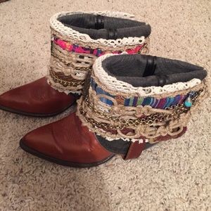 Hippy cowboy boots size 6.5