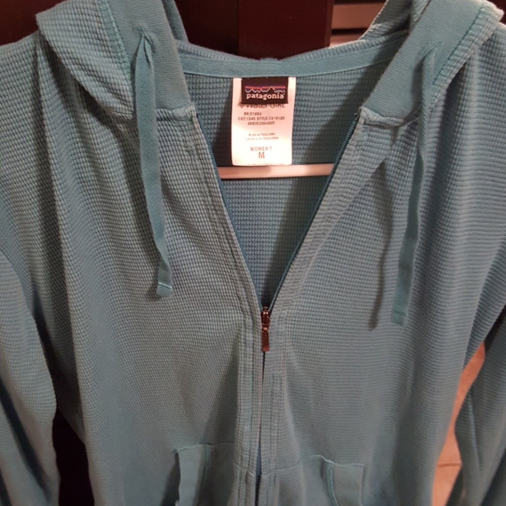 Patagonia zip up sweatshirt