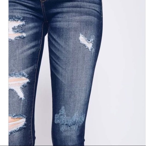 SOLD OUT - Picture 5 of 6