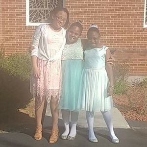 Meet your Posher, Linda