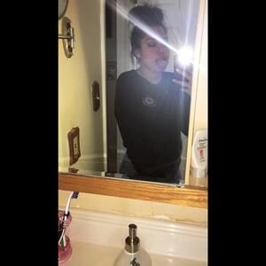 Meet your Posher, Jenee