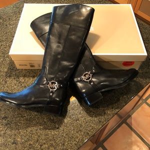 new in box, Michael Kors Fulton Harness size 7 M, MAKE AN OFFER