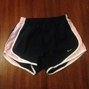 Nike Dri-Fit Black/Pink Shorts Size Small