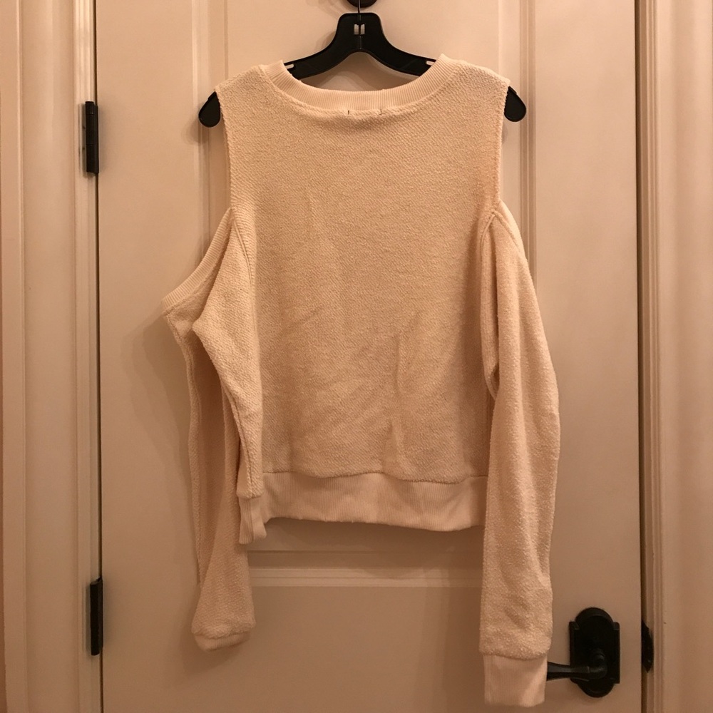 Cream sweater - Picture 3 of 3