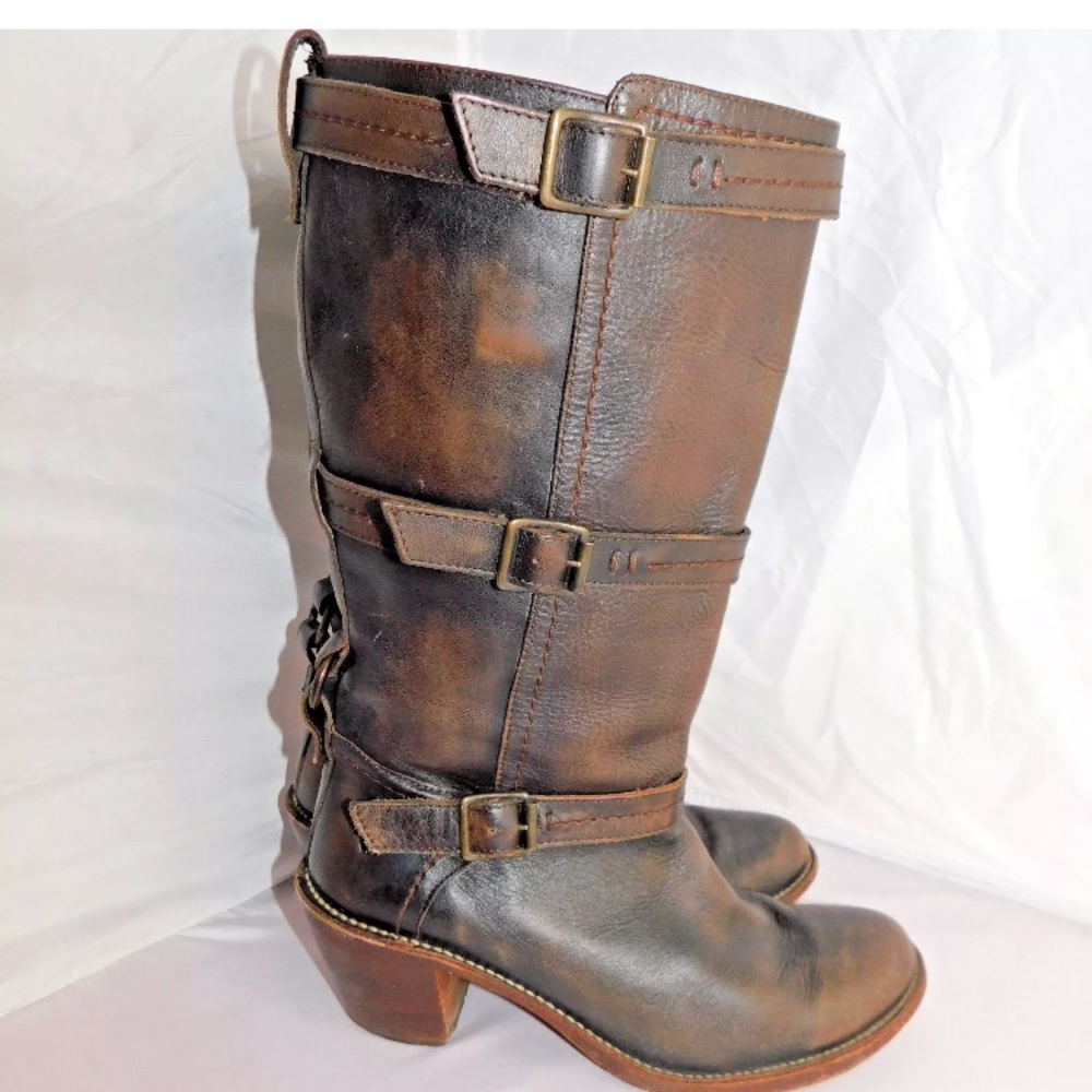 Fry Carmen amazing boots size 10