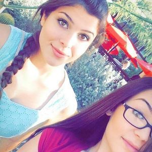 Meet your Posher, Lenore