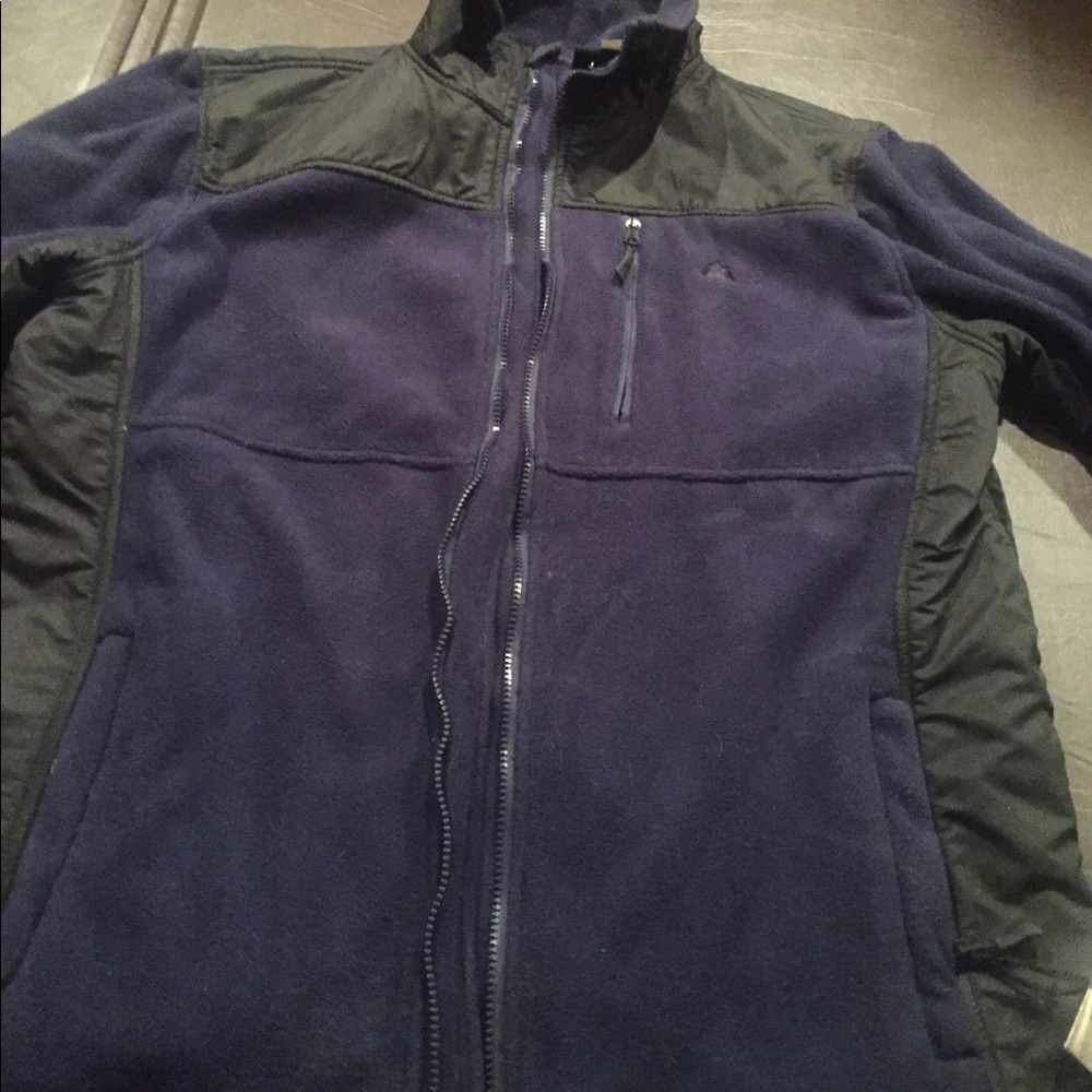 Brand New Men’s XL fleece Navy jacket