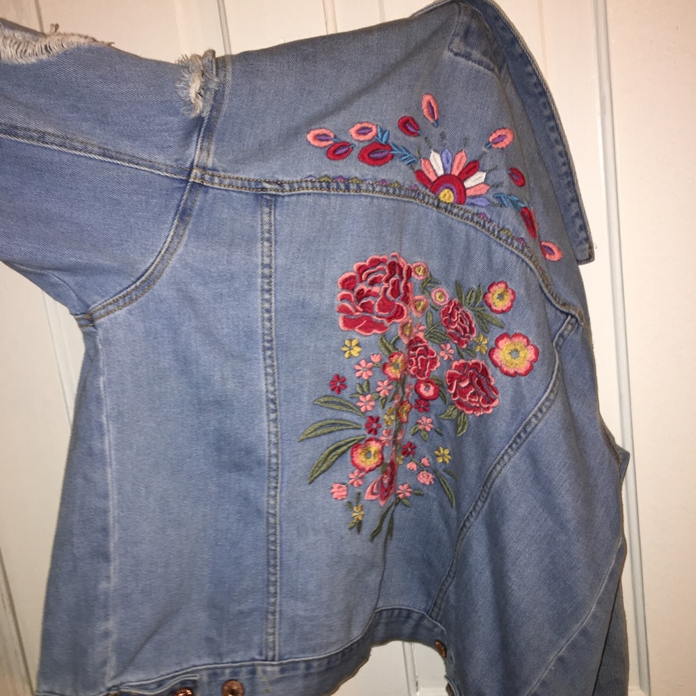CUTE Embroidered Denim Jacket