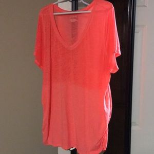 Lane Bryant short sleeve tee NEVER worn👚👚👚