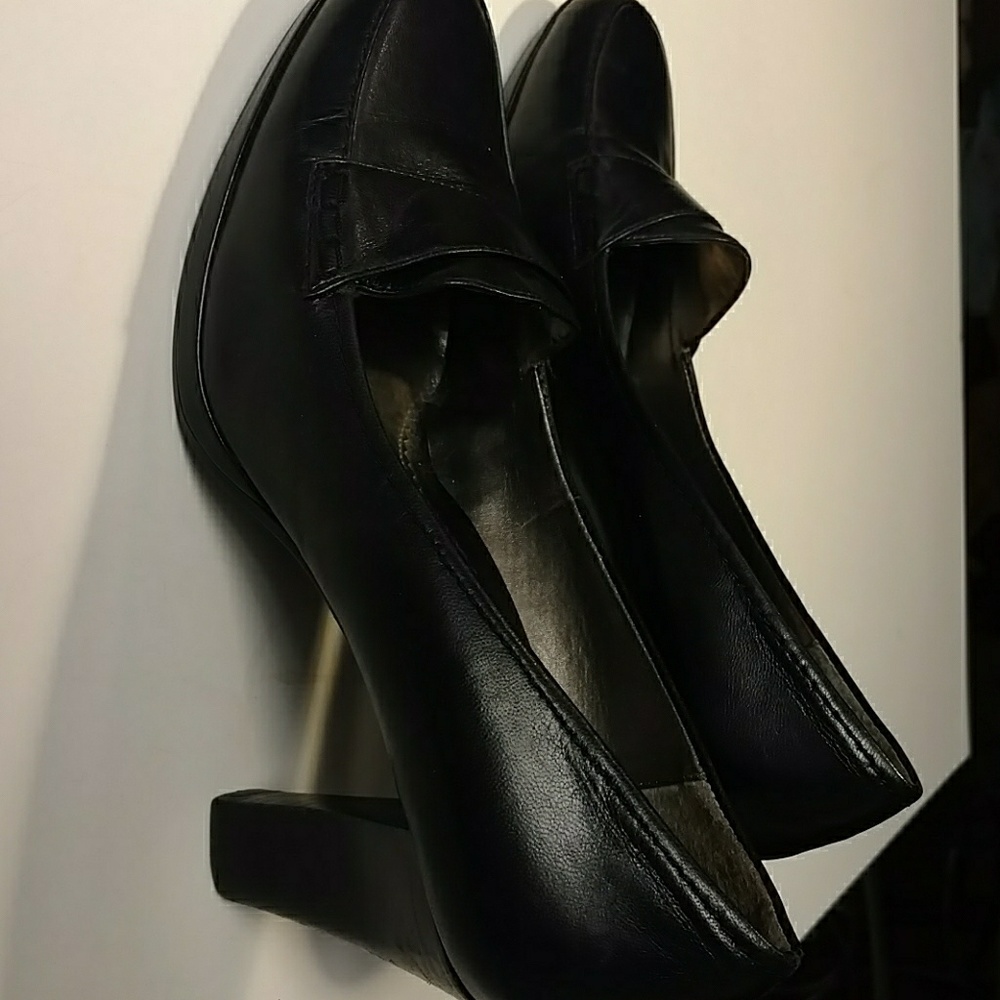 Very cute Liz Claiborne Flex