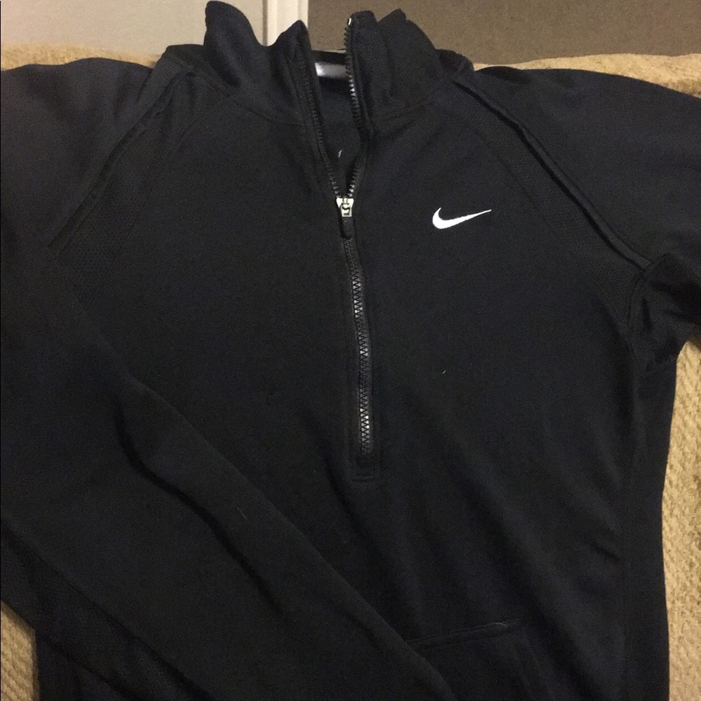 Nike Dri-Fit Pullover