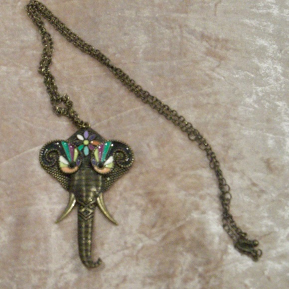 Elephant necklace - Picture 1 of 1
