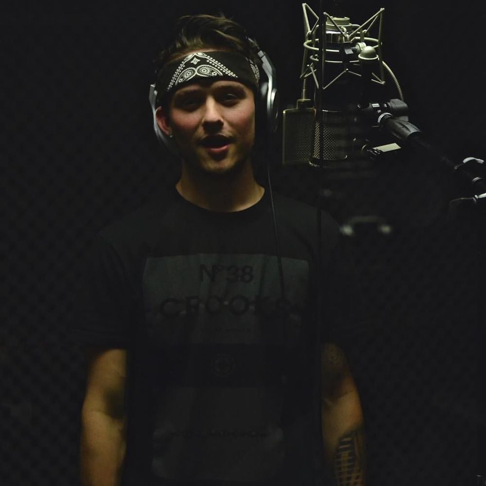 Meet your Posher, Mike